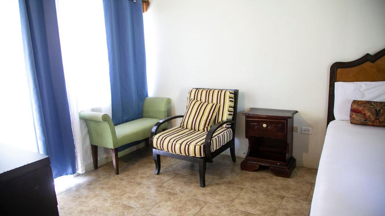Apartment Front On The Sov