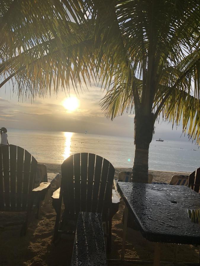 Seacret - Cozy Jamaican Retreat Apts Apartment *