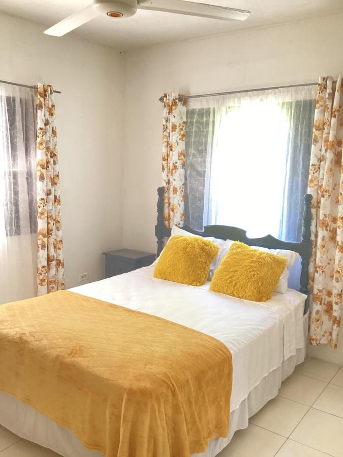 Aqua 6 * Negril