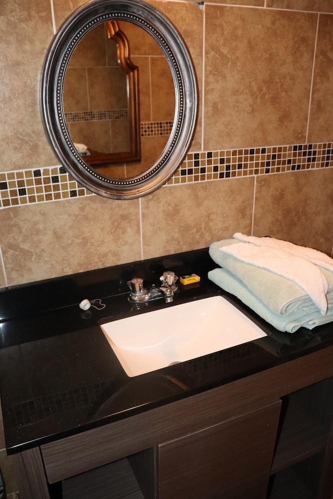 The Sov Hotel 3*