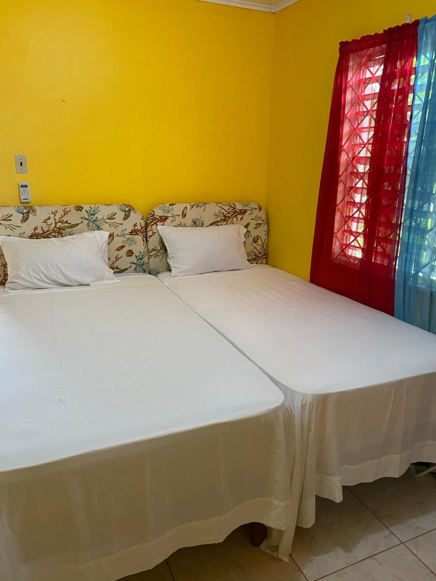 Fairmont Guest house *