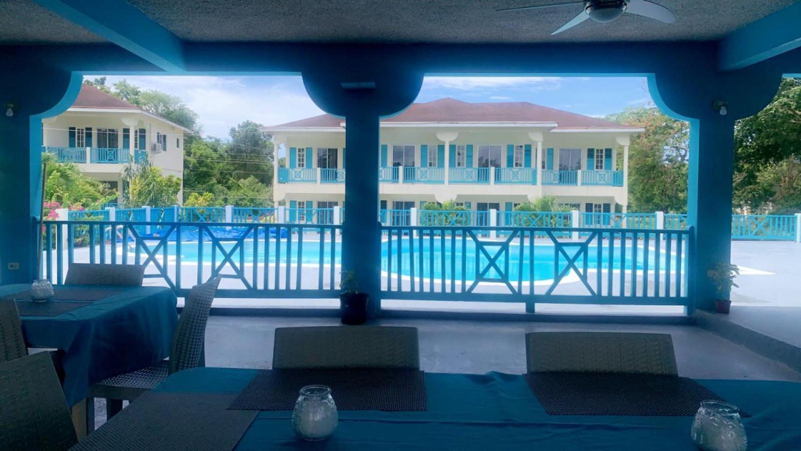 Guest house The At West End Negril