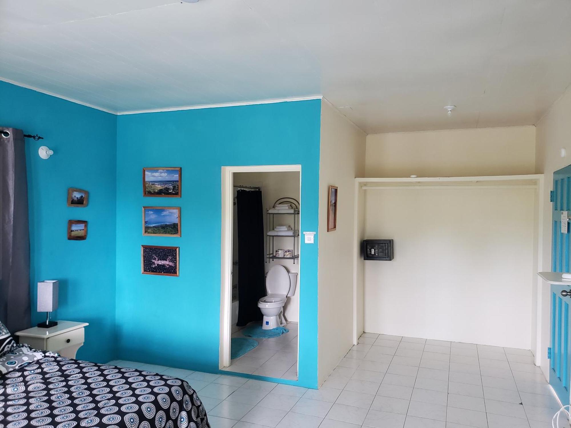 The At West End Guest house Negril
