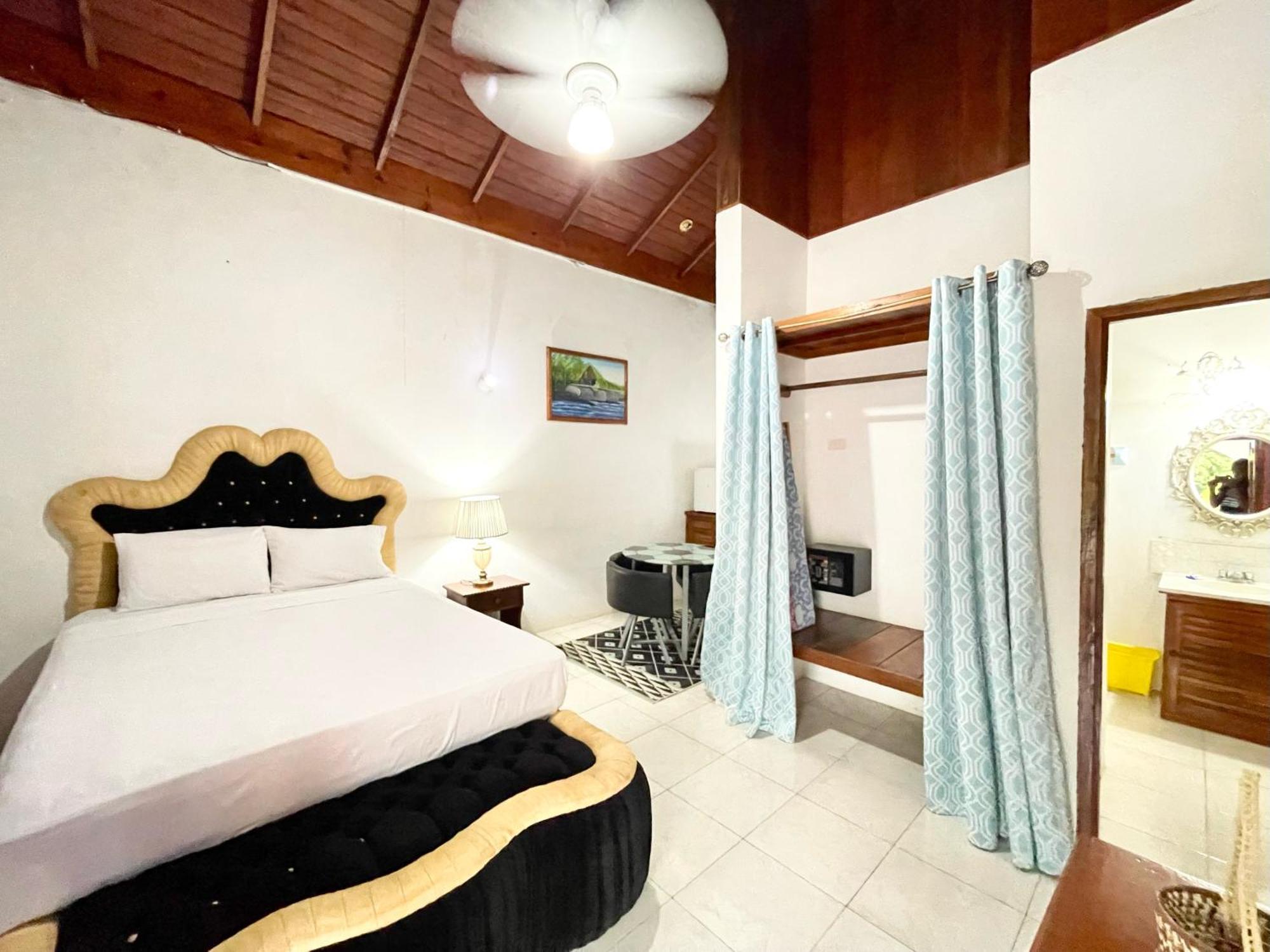 Hotel Summerset 2*