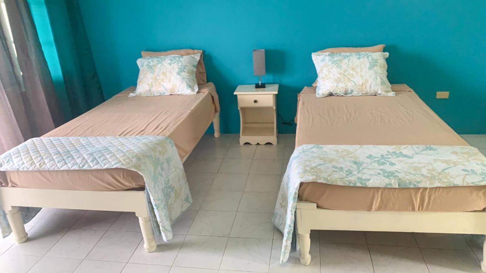 Guest house The West End *