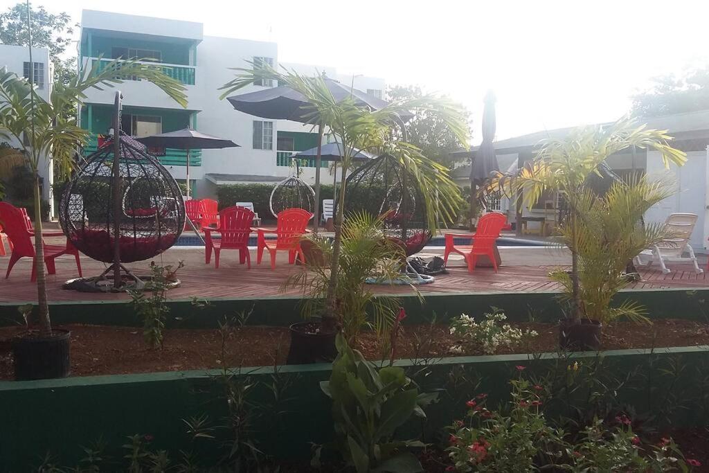 2 Bdr On 7 Mile At Club Apartment Negril