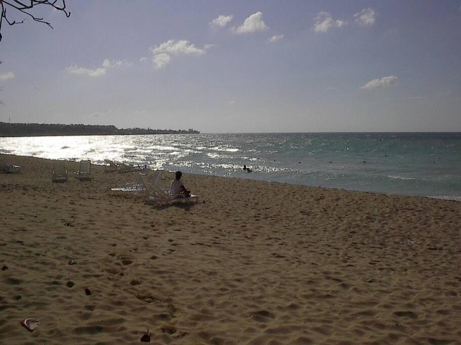 2 Bdr On 7 Mile At Club * Negril