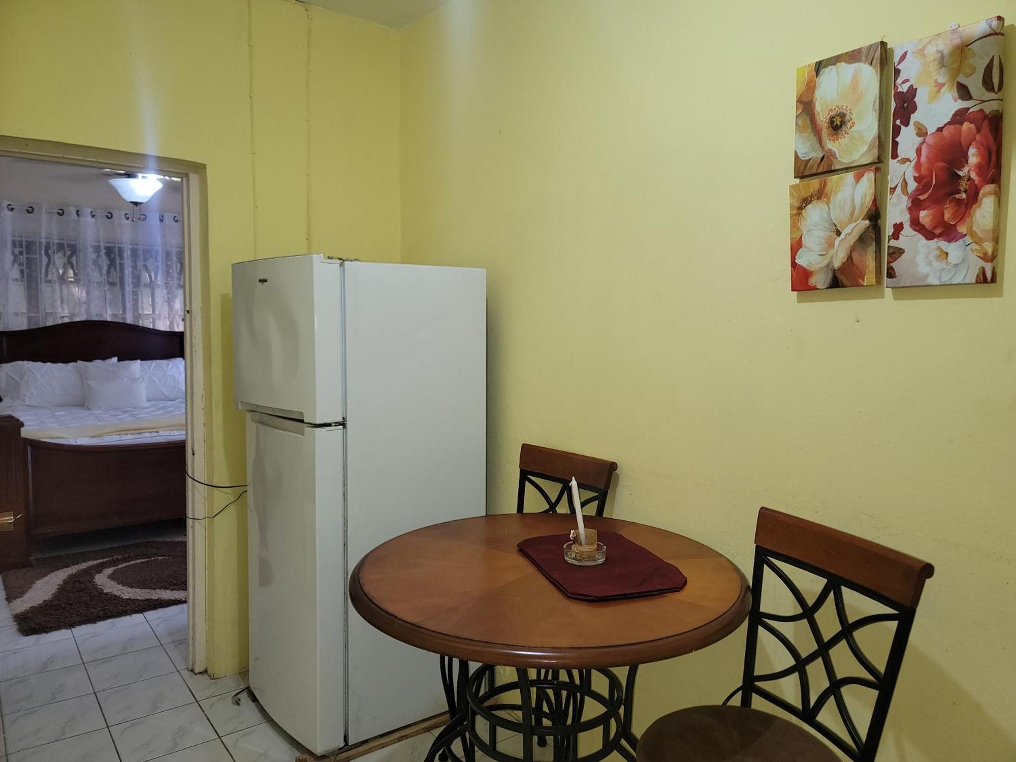 Apartment Marva's Whitehouse By Tigress 1 *