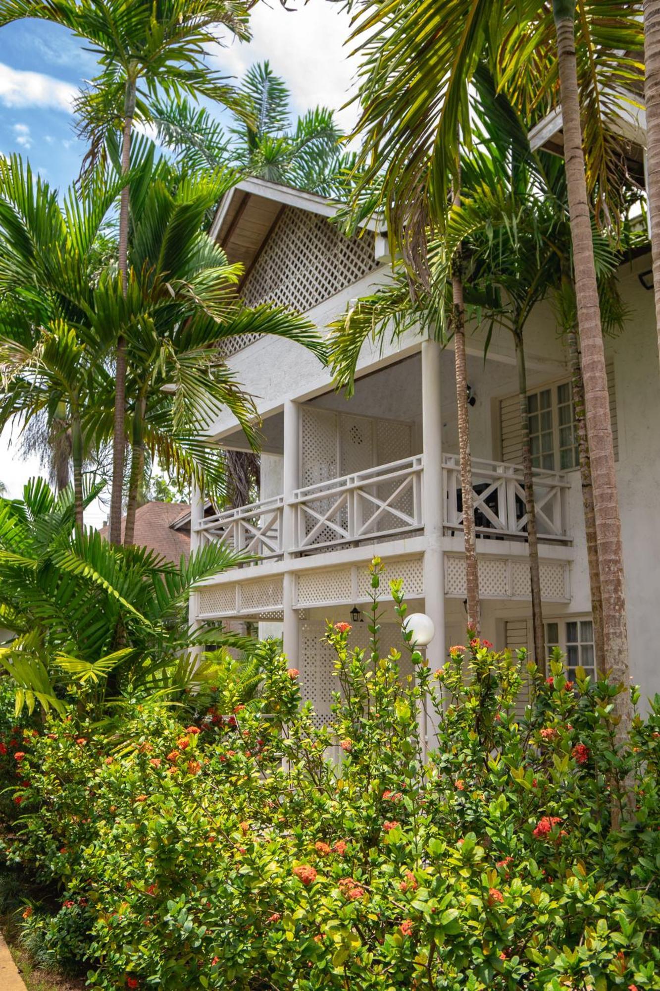 Merrils Ii Negril