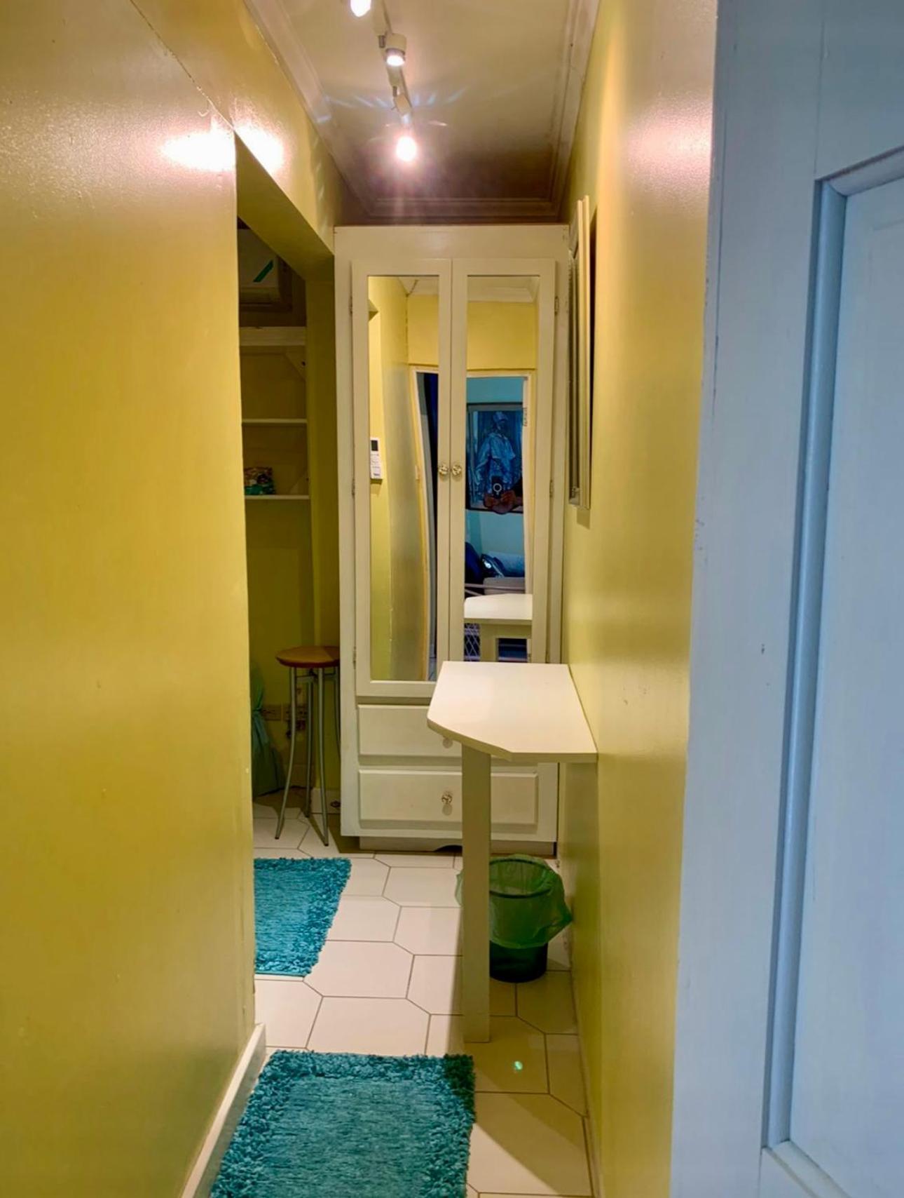 Casa Mire-lee, Seaside Serenity At 7 Miles Beach, Point Village *