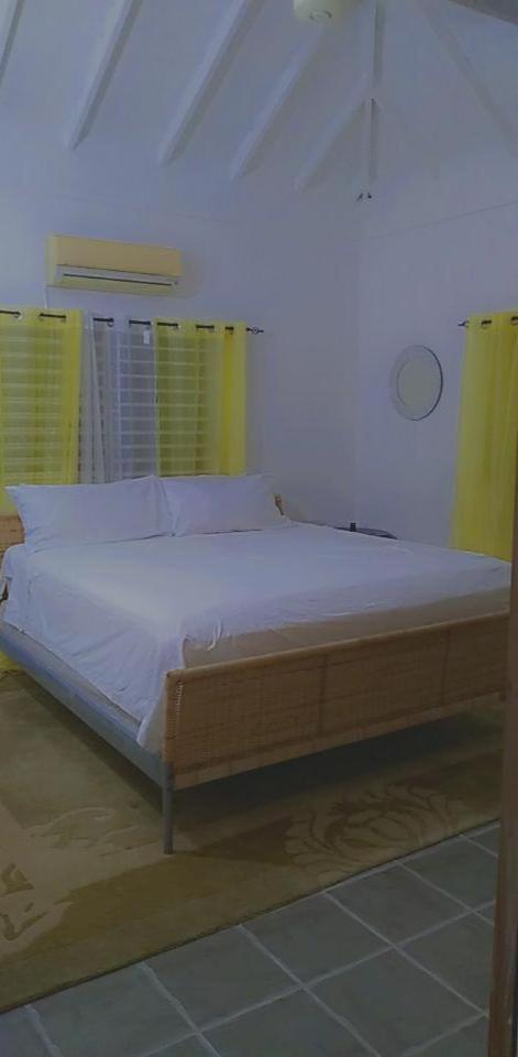 Ella Villa Negril