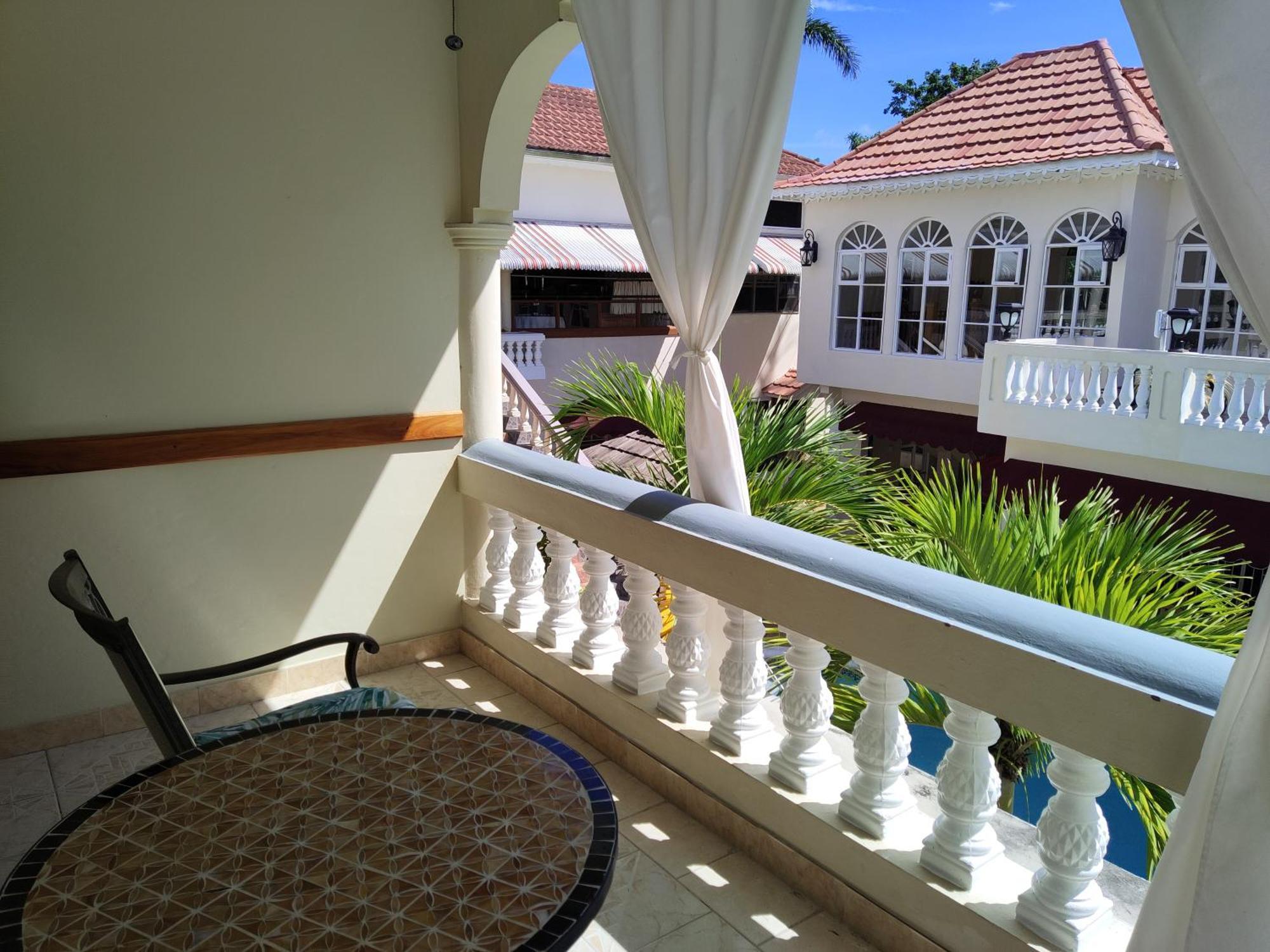 Rayon Hotel 4*