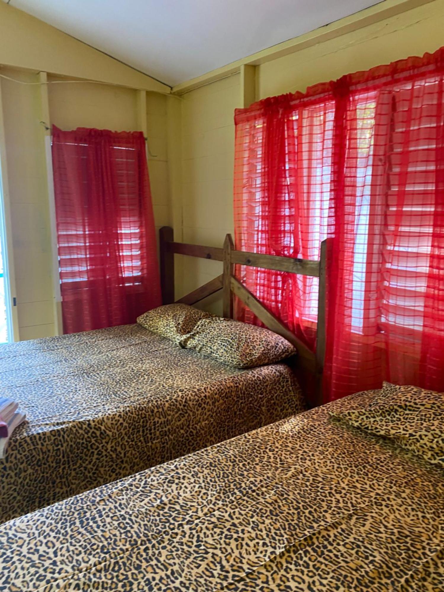 Green Leaf Guest house *