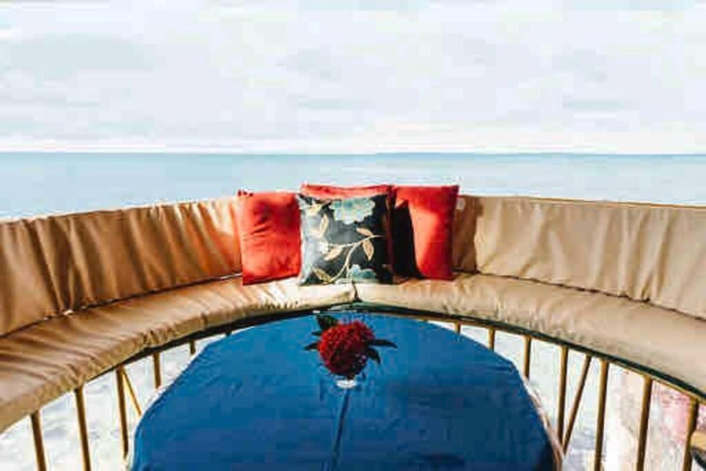 Ocean Sunset Oasis On West End Negril