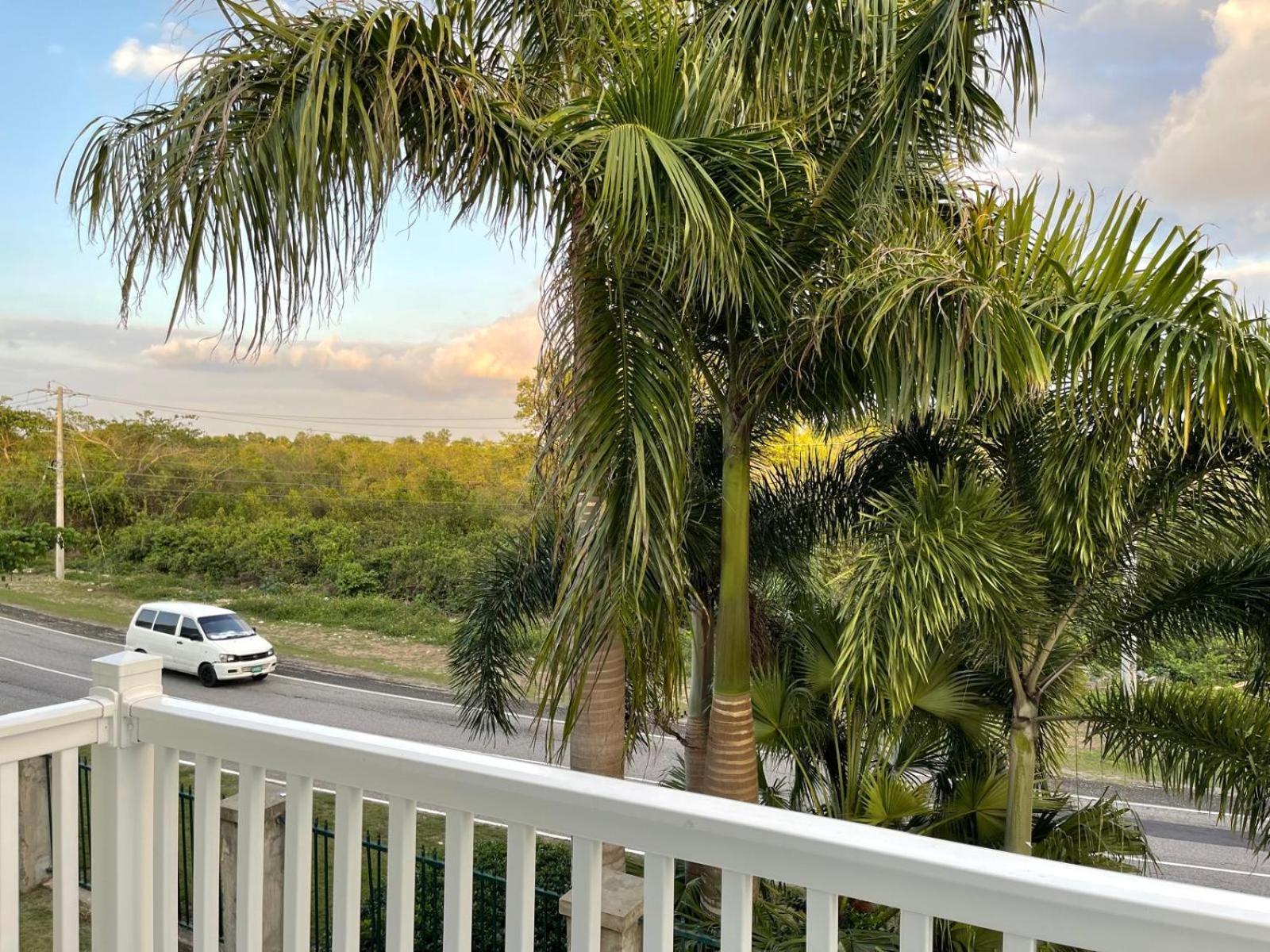 Marriott At Little Bay Country Club * Negril