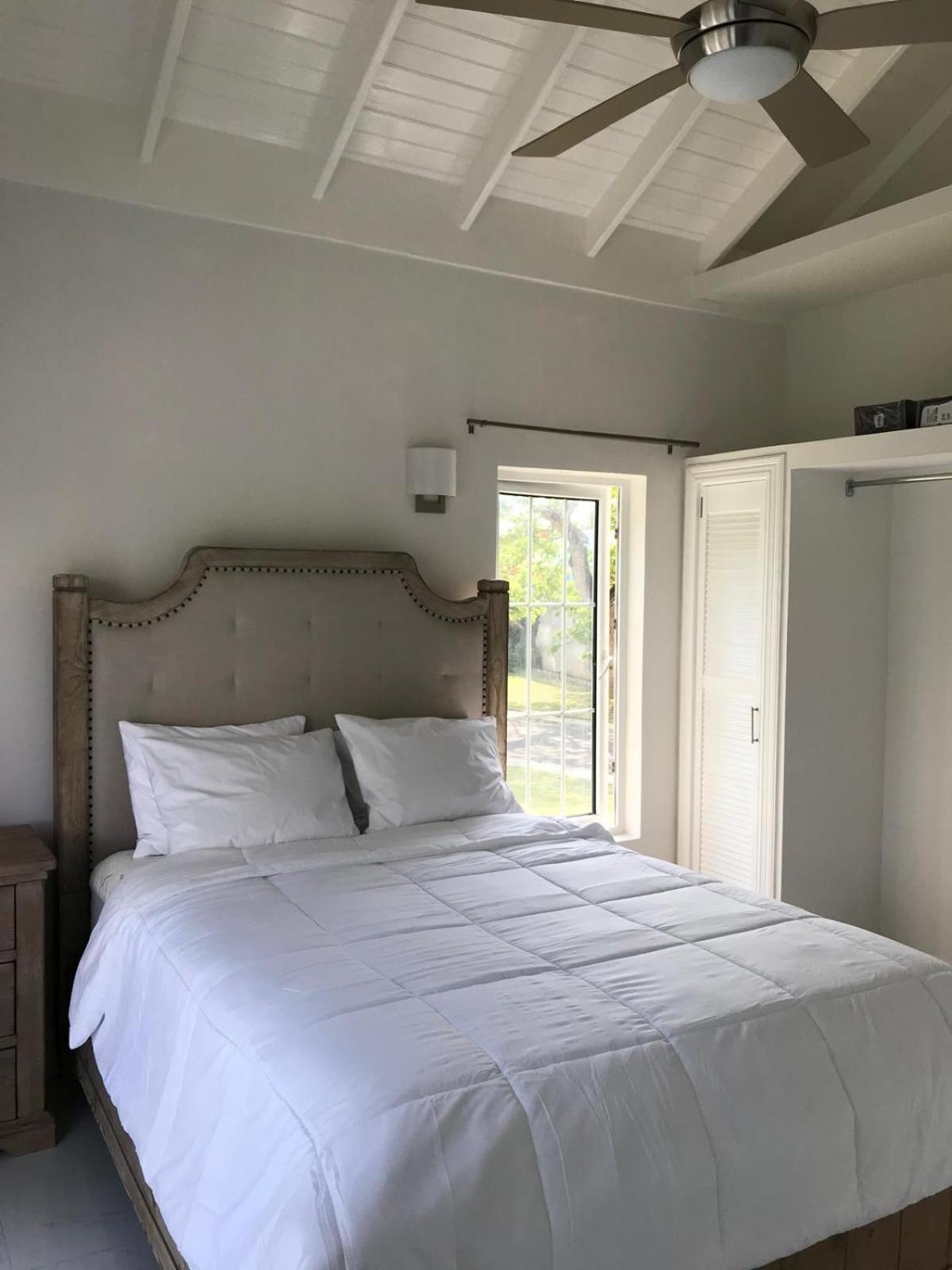 Marriott At Little Bay Country Club