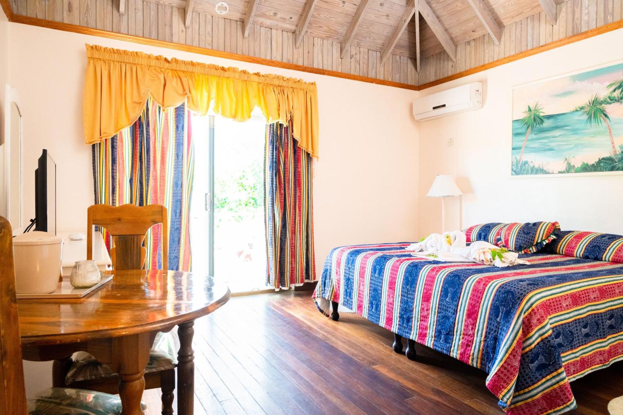 Shields 3* Negril