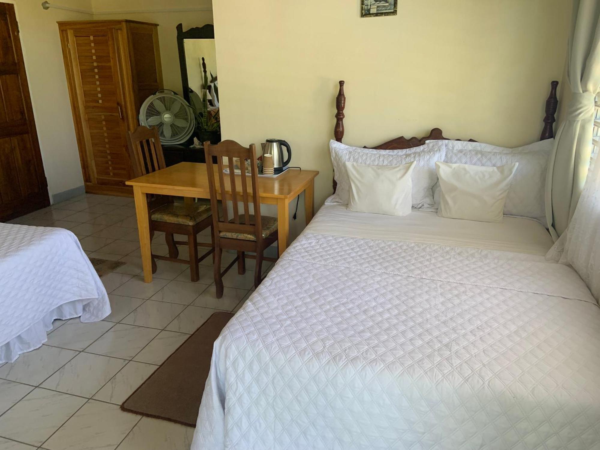 Nelsons Retreat * Negril