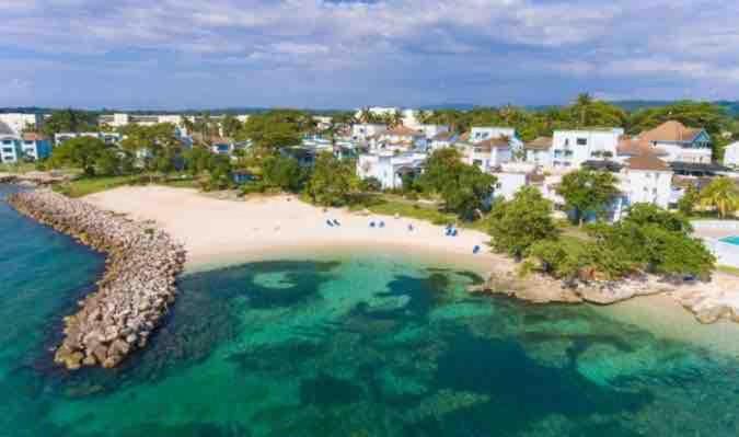 Apartment The Blue Haven -oceanfront With Pool Access *
