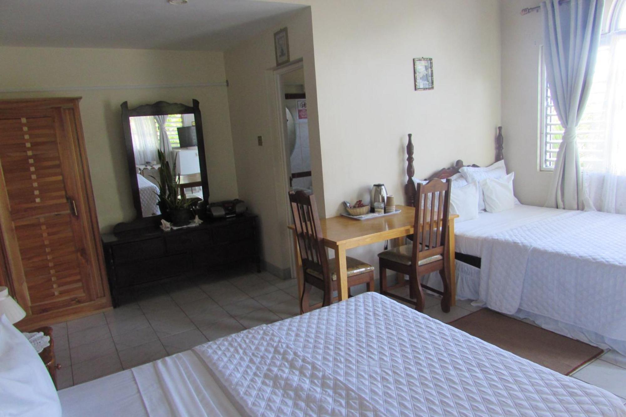 Nelsons Retreat Negril