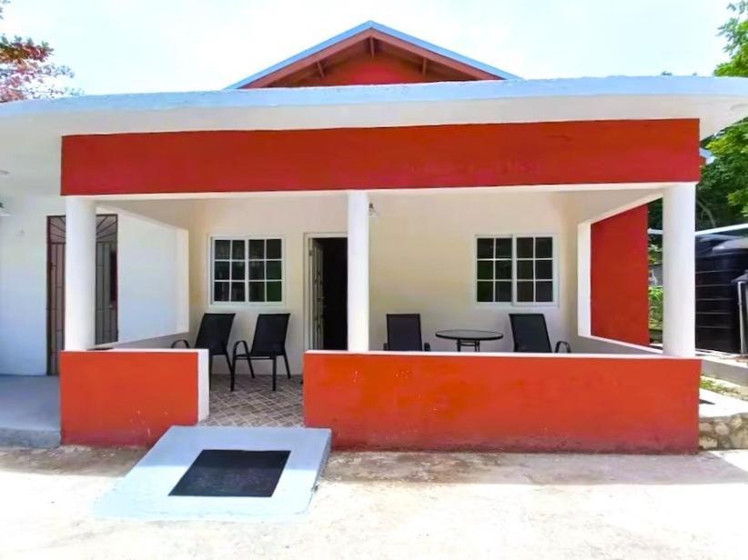 The Stoney Gate * Negril