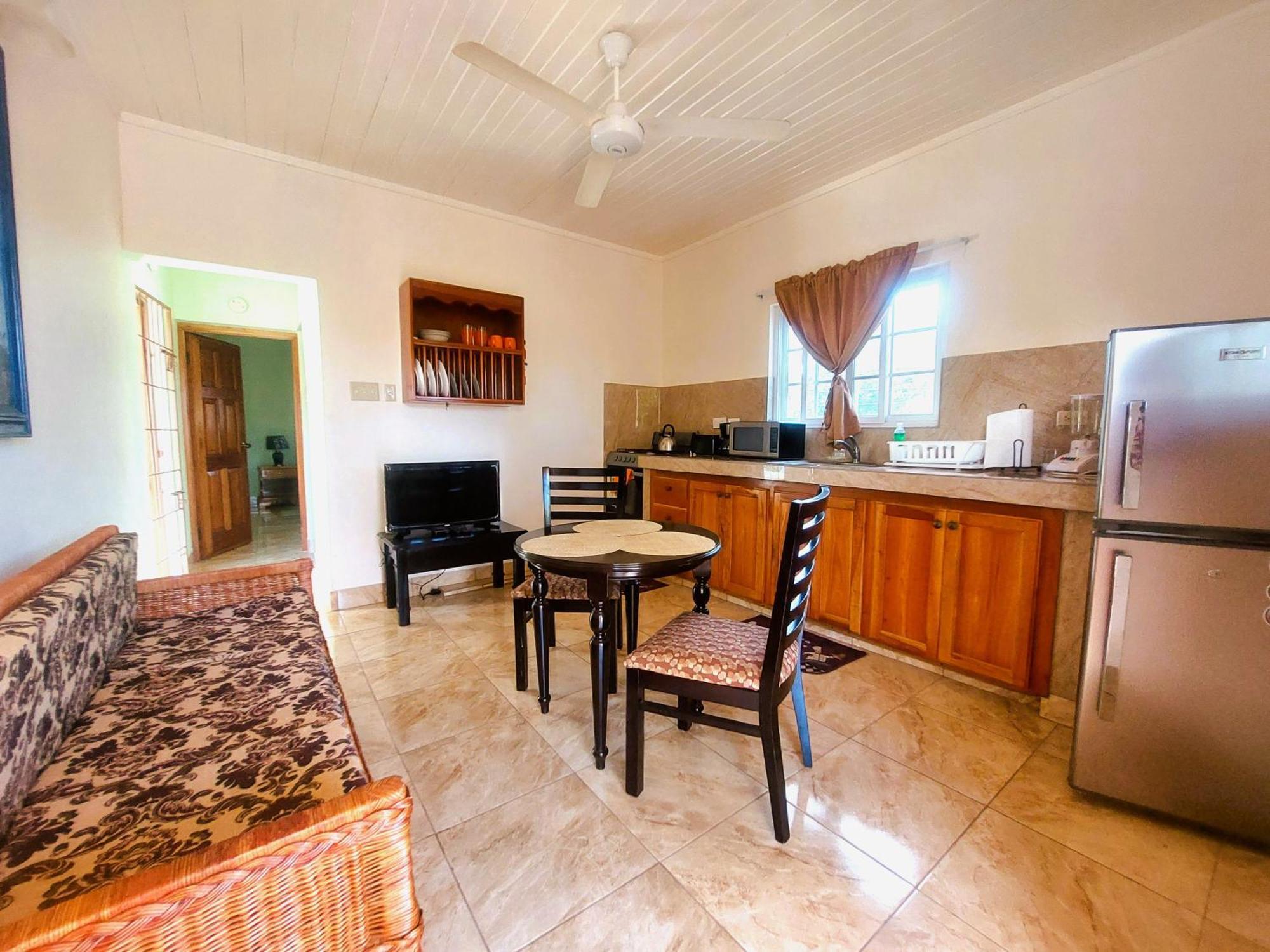 Guest house The Stoney Gate *