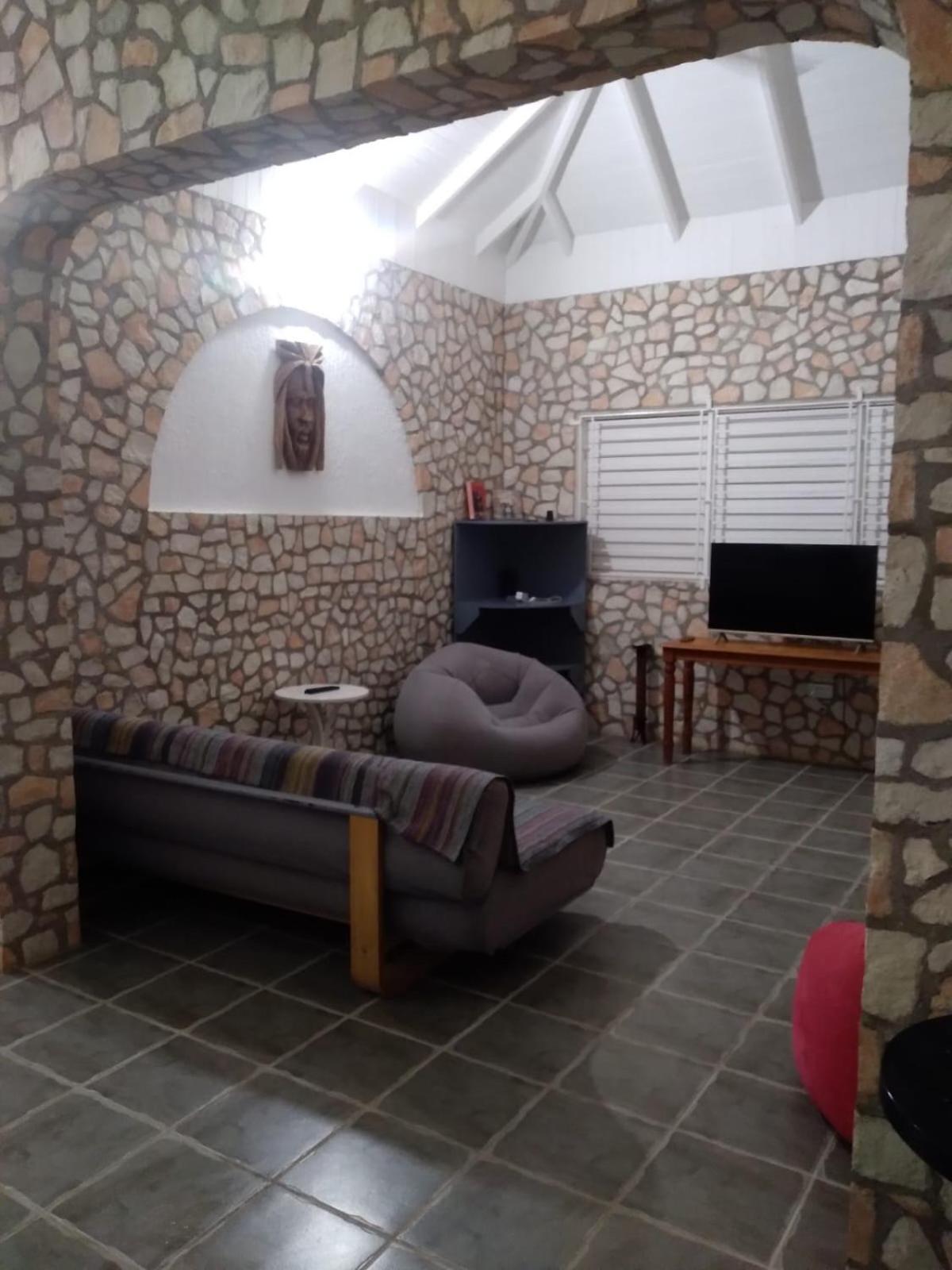 Villa Ella *