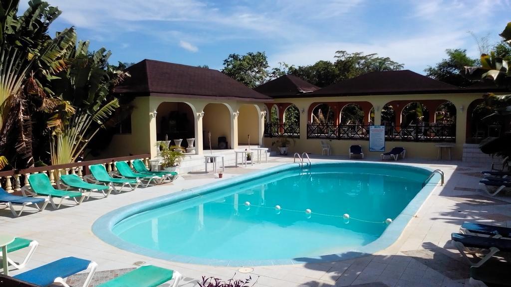 Hotel Pure Garden Negril