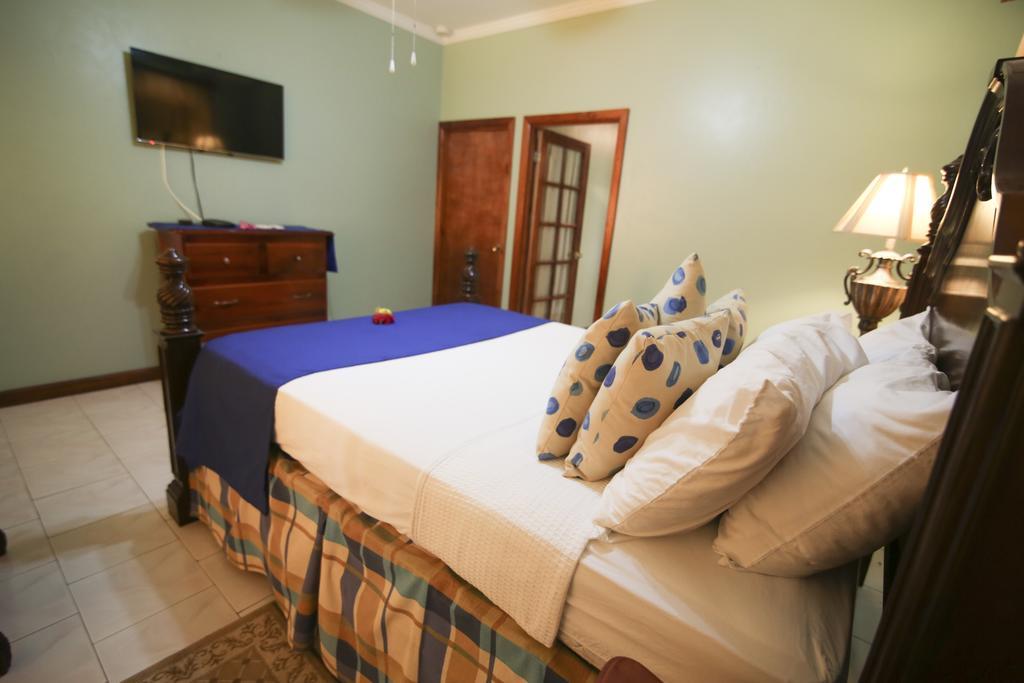 Rayon Hotel 4*