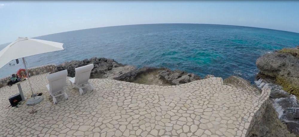 Hotel Idle Awhile Cliffs Negril