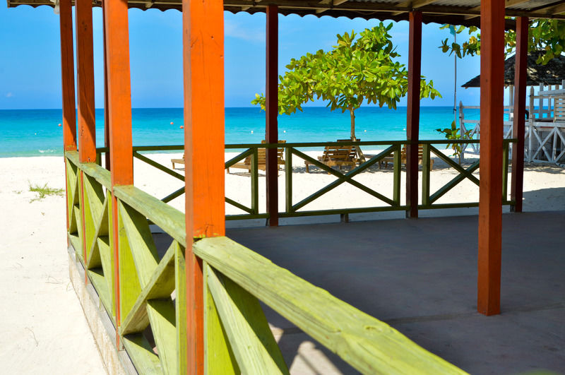 Resort Hidden Paradise