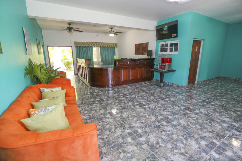 Zanzi Beach Resort