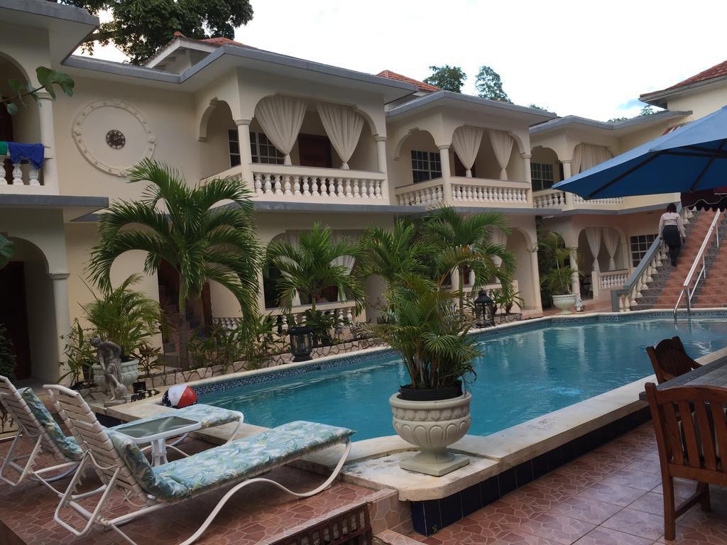Hotel Rayon Negril