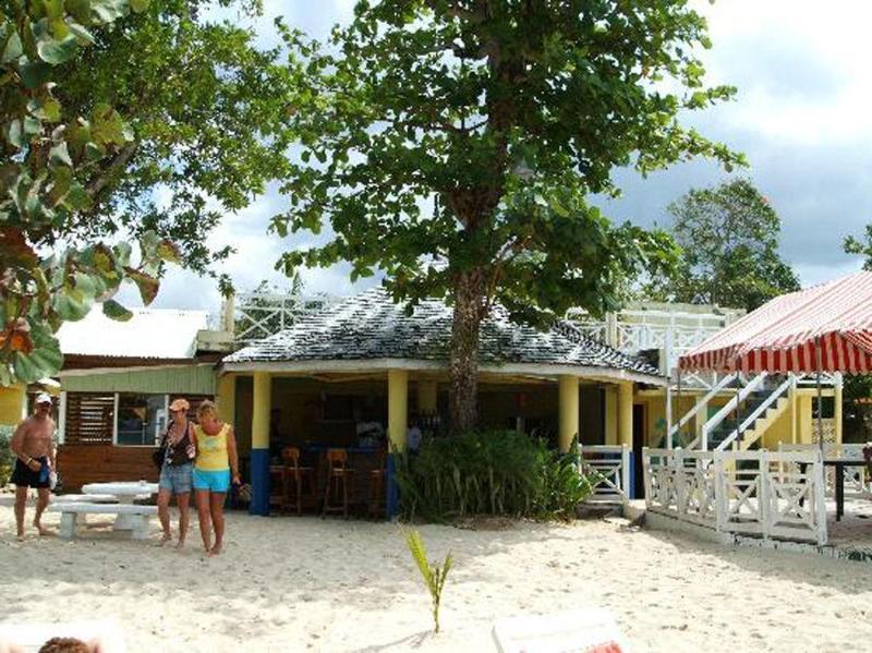 Merrils Iii Hotel Negril