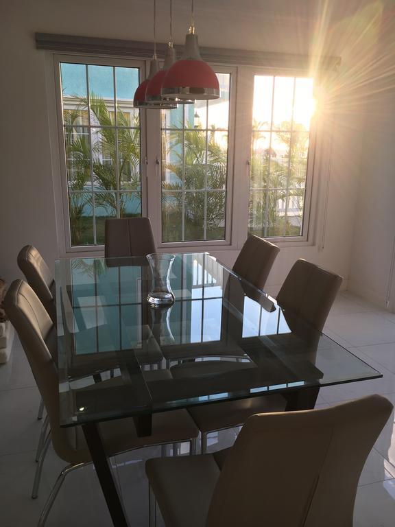 Townhome In Little Bay Country Club *
