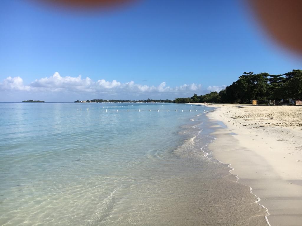 Holiday home Townhome In Little Bay Country Club Negril
