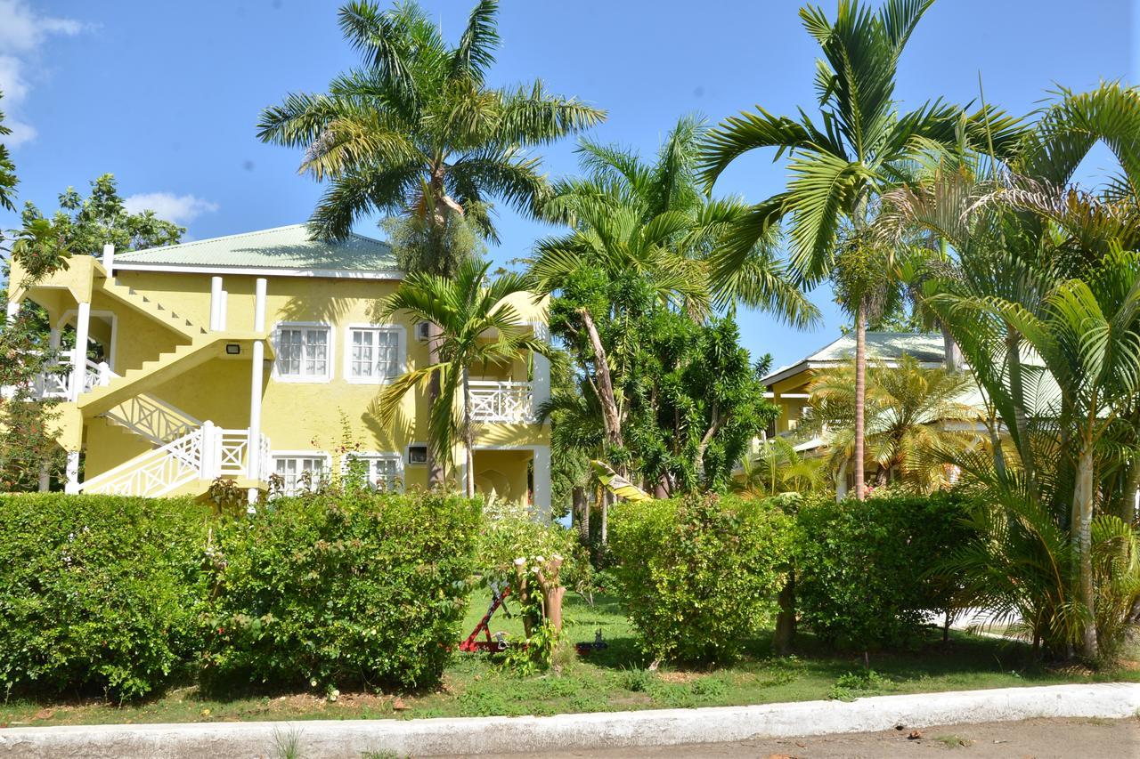 Merrils Lll Hotel Negril