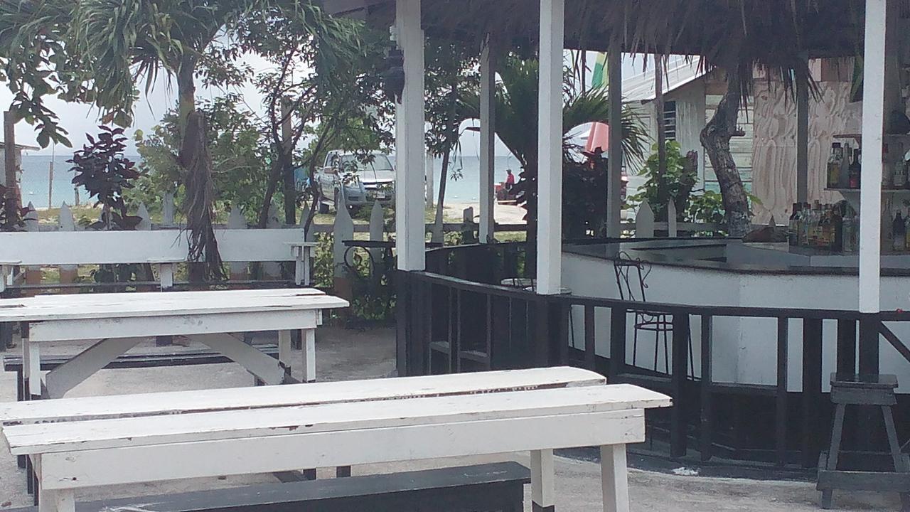 Drifters@one Mile * Negril