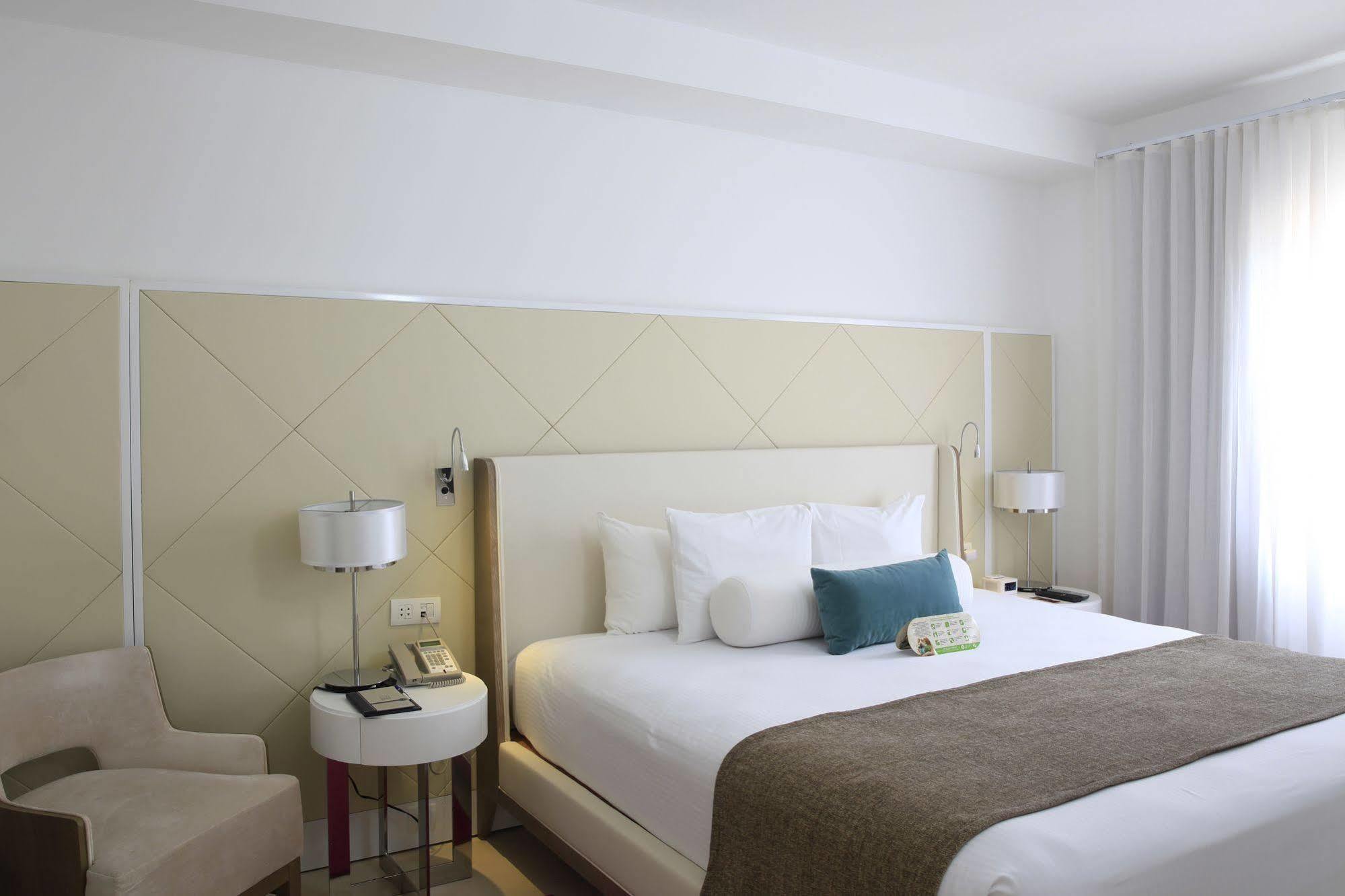 Seashore Bay Beach 4*
