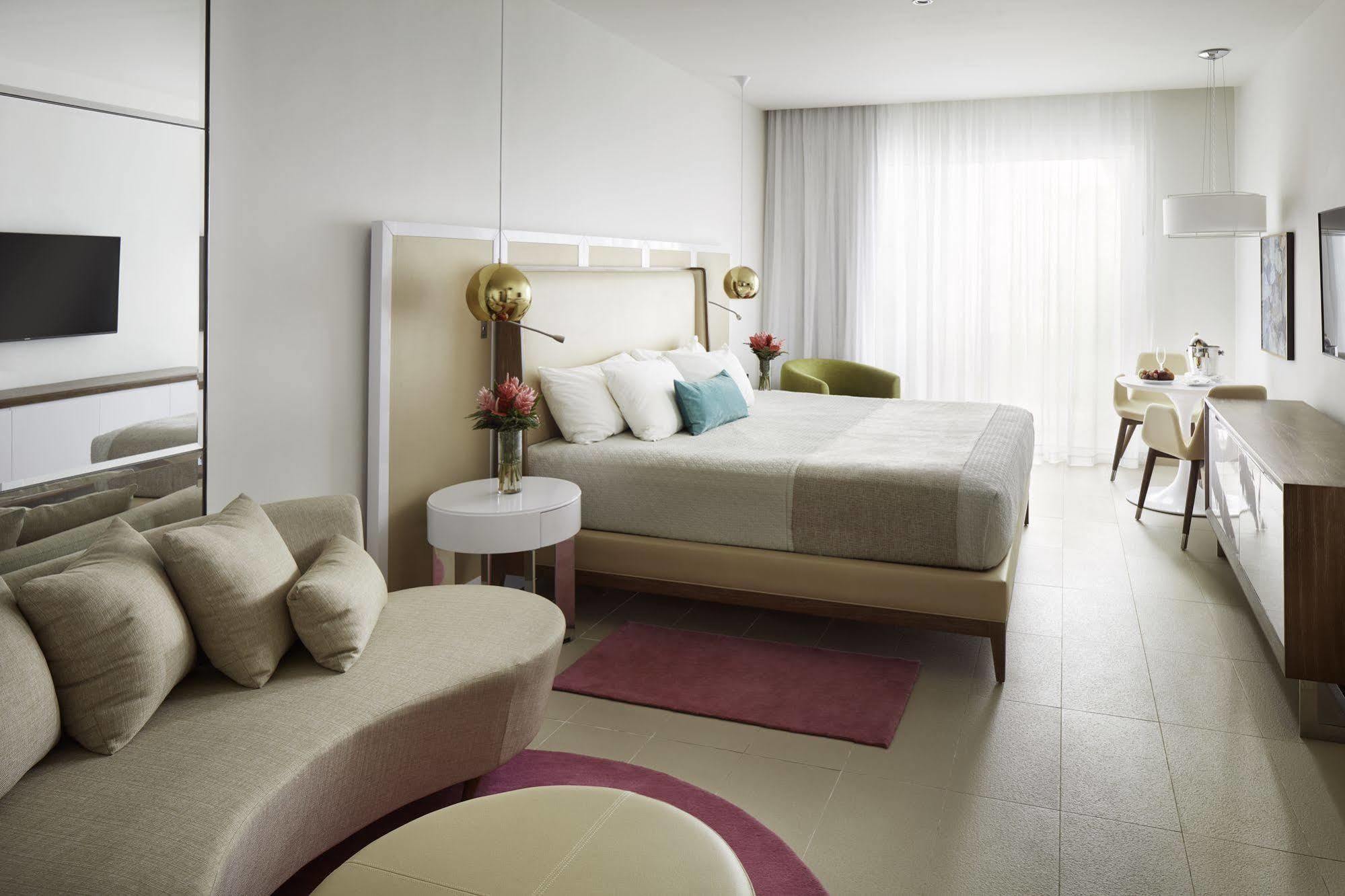 Seashore Bay Beach 4*