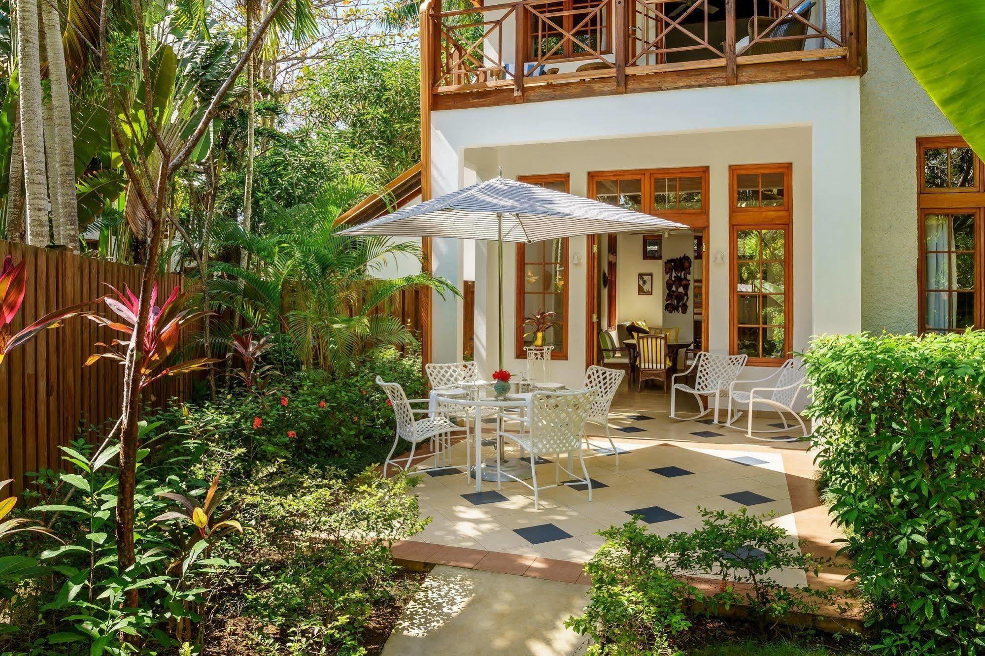 Idle Awhile Resort 5*