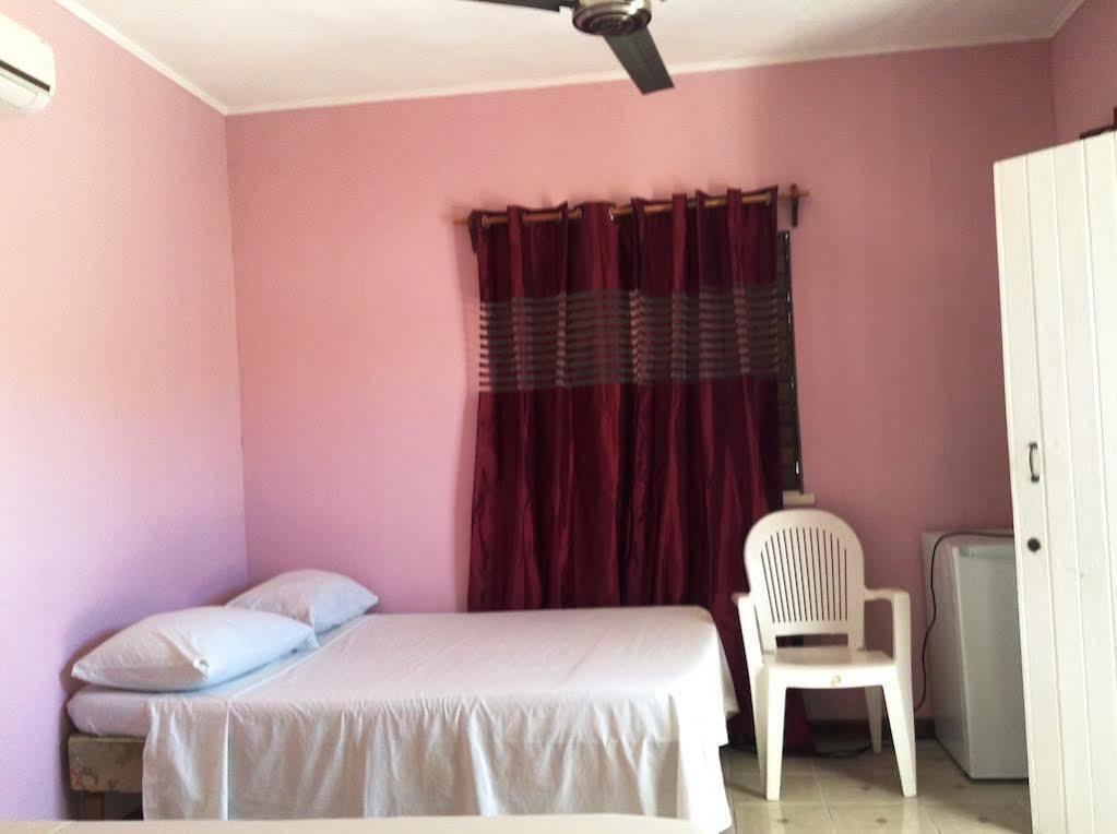 Roots Bamboo Hotel Negril
