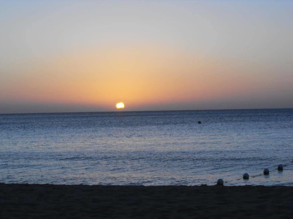 Bar-b-barn Hotel Negril