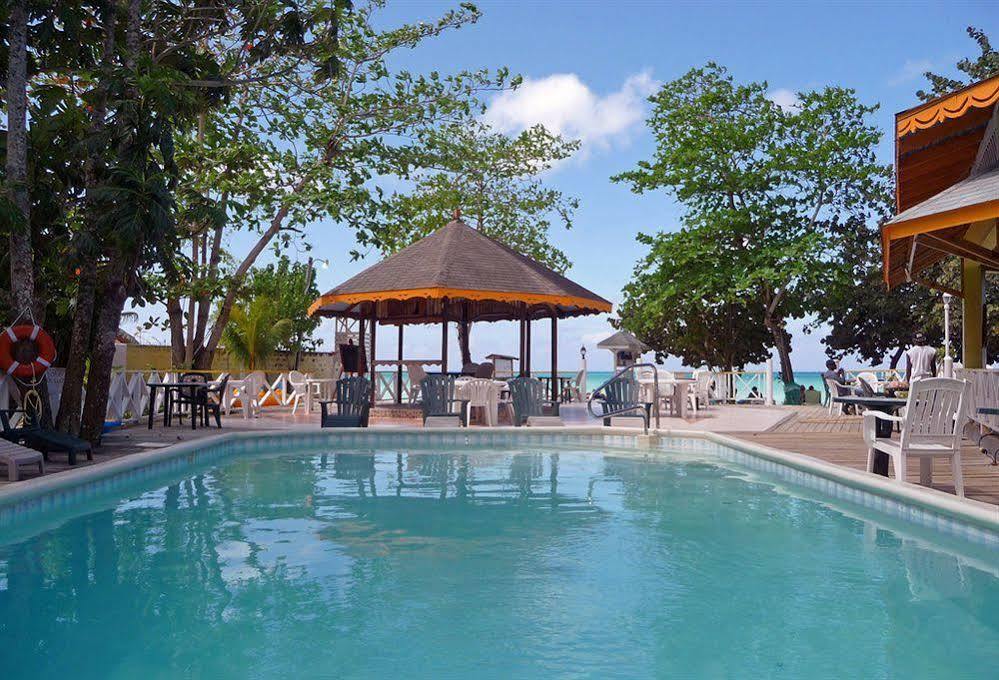 Hotel Merrils Lll Negril