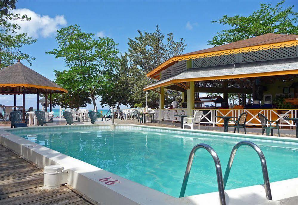 Hotel Merrils Lll 3*