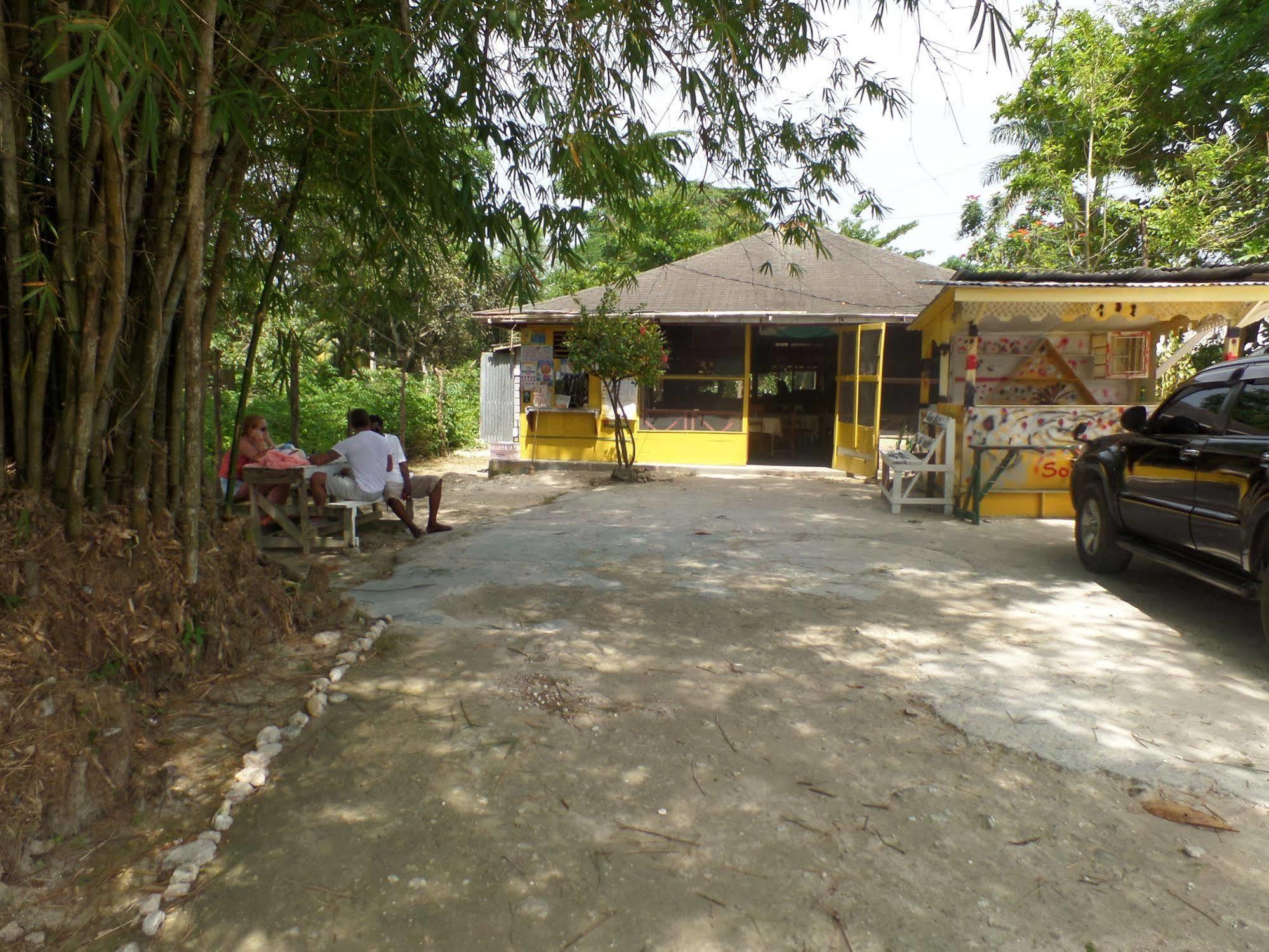 Road At Jah Bs