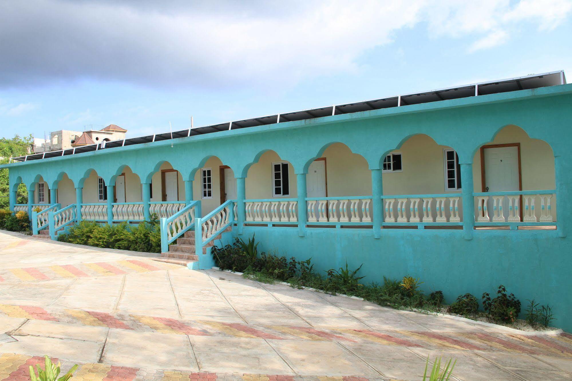 Sky Blue Hotel