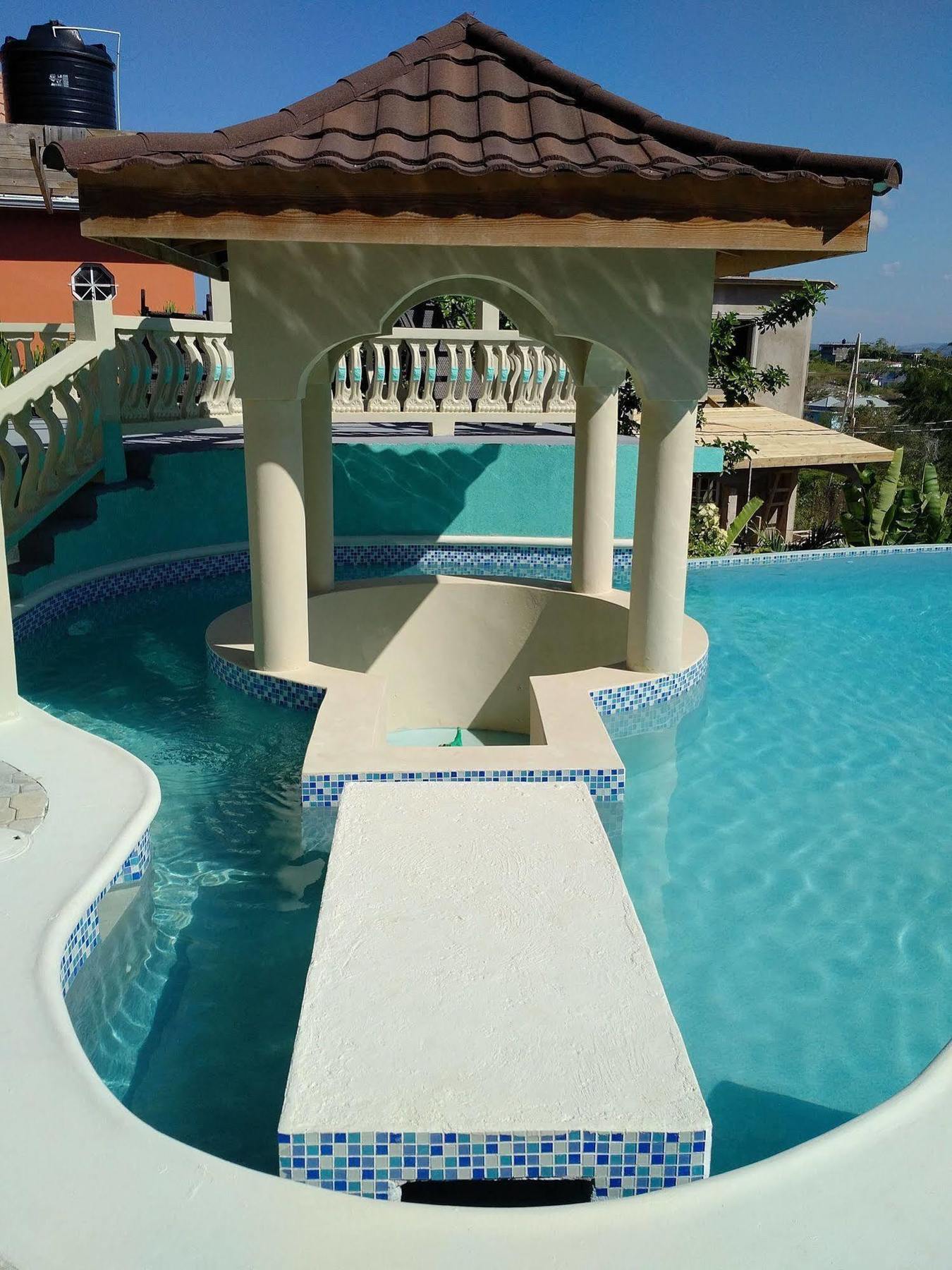 Sky Blue Hotel