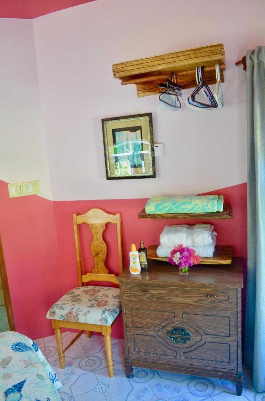 Bed & Breakfast Coral Jamaica *