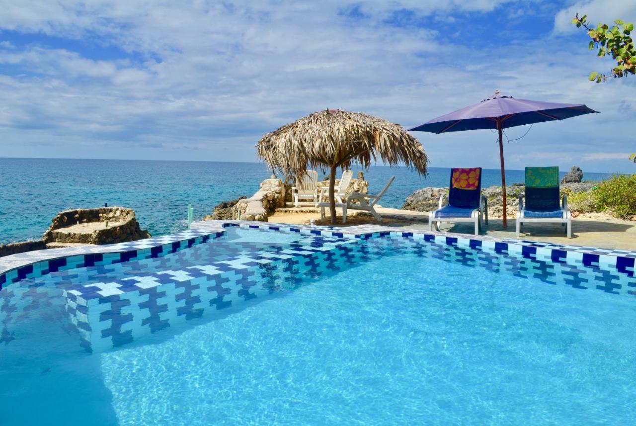 Coral Jamaica Bed & Breakfast